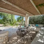 Trullo Limone By Trullicervarolo * Ostuni