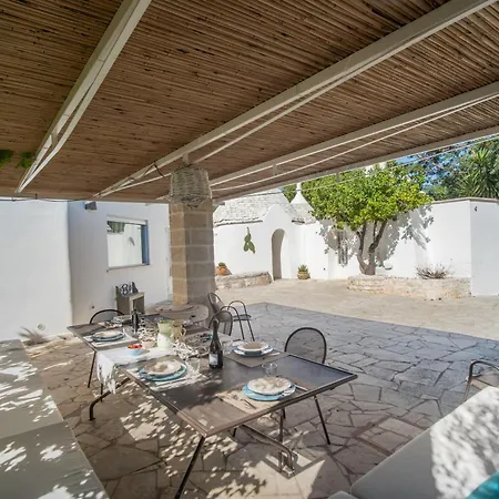 Trullo Limone By Trullicervarolo Остуни