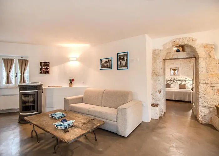 Holiday home Trullo Limone By Trullicervarolo Ostuni